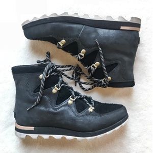 Sorel Women’s “Sneakchic Alpine” Winter Boot